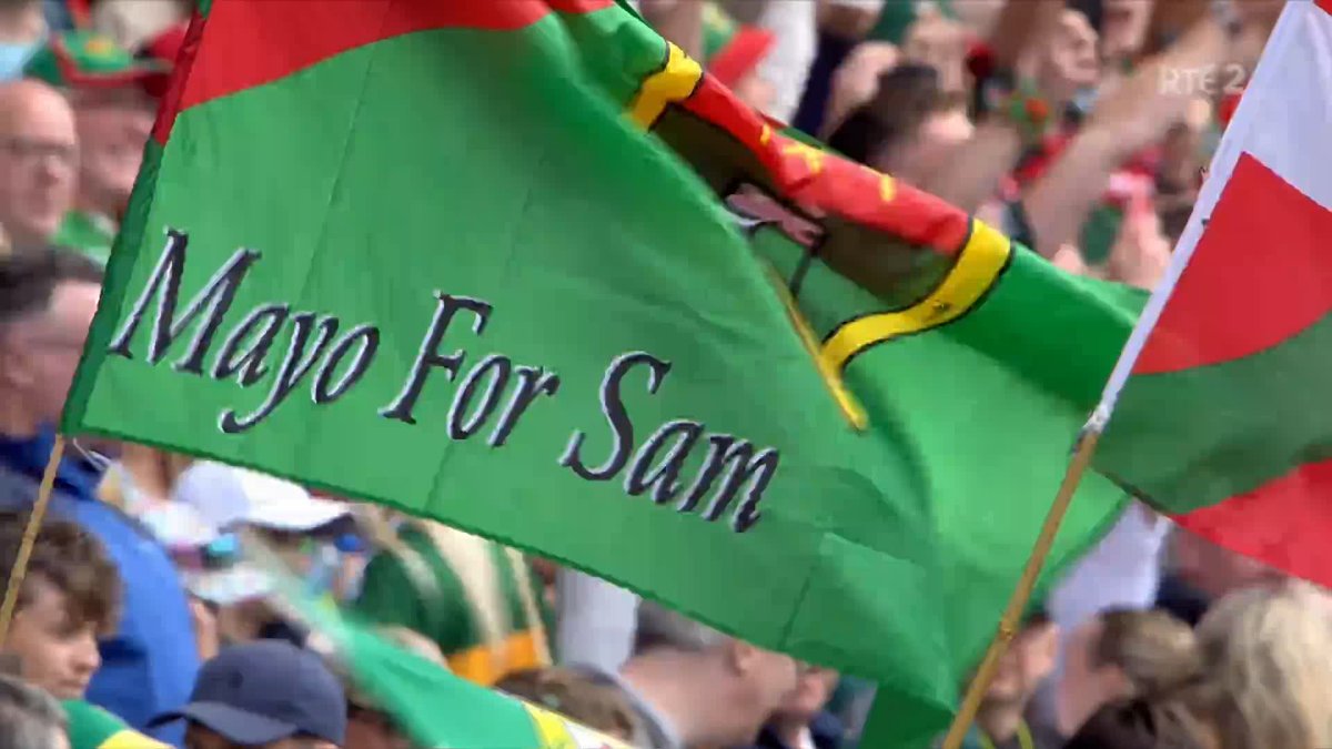 "OH THE GREEN AND RED OF MAYO!!!" Mayo fans are in full voice from the Hill to the Davin 📺 Watch on RTÉ2 and RTÉ Player 📻 Listen on RTÉ Radio 1 #SundayGame
