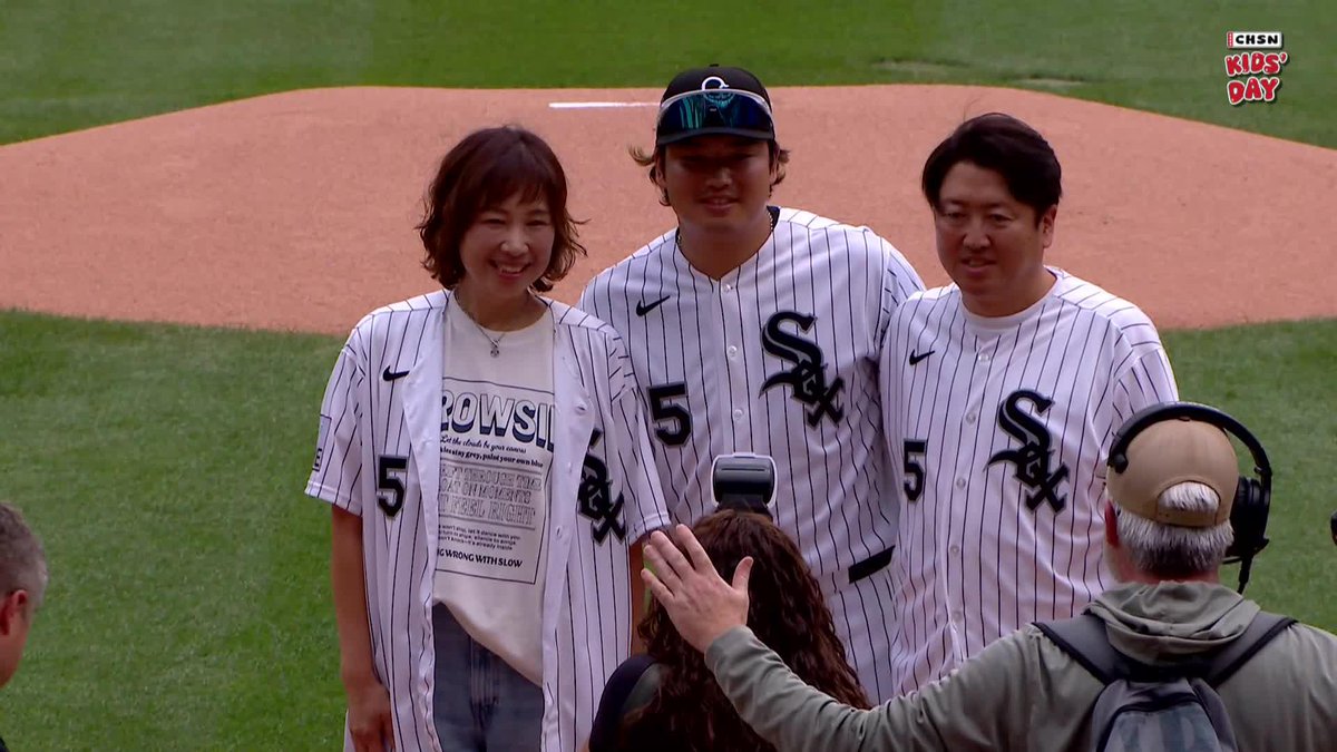 it's a family affair for Munetaka Murakami 🥹