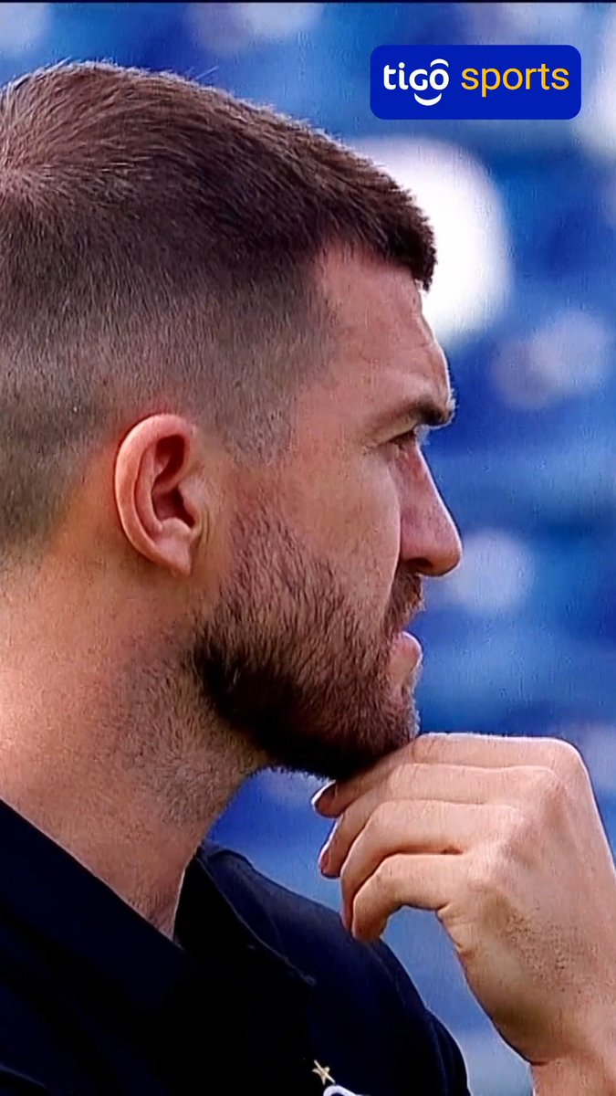 ¿TENDRÁ MINUTOS? 🇳🇿El neozelandés Tim Payne, minutos antes en la previa del encuentro ante Libertad en el Defensores del Chaco. #ClausuraAPF2026