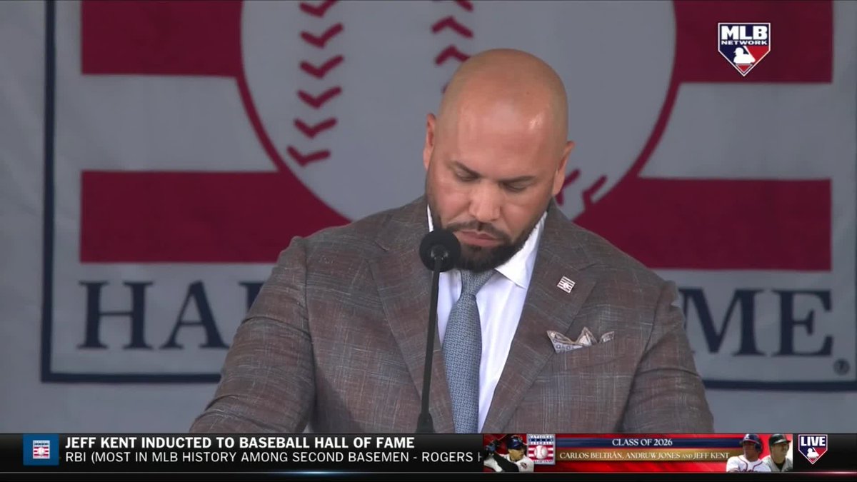Carlos Beltrán thanks Terry Collins in his Hall of Fame speech: "You reminded me, Terry, that setbacks don't really define us. What defines us is how we respond to them." (via MLB Network)