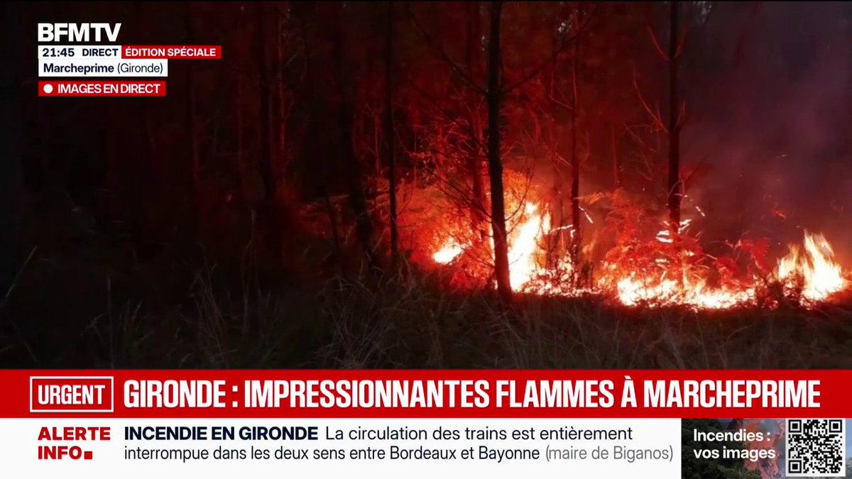 Incendie en Gironde: les impressionnantes flammes à Marcheprime