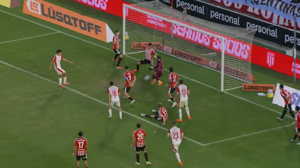 ¡¡IMPRESIONANTE ATAJADA DE MULSERA PARA EVITAR EL GOL DE VALDÉZ PARA INDEPENDIENTE EN UNO!!