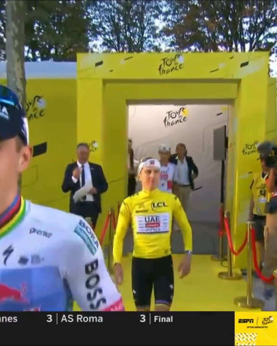 ¡El mexicano Isaac del Toro se unió a Pogacar y Evenepoel en el podio del Tour de France! 🚲 🔝 🇲🇽