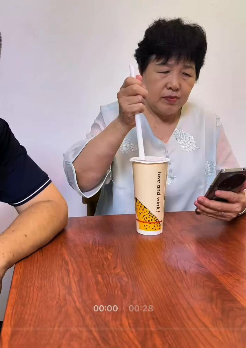 网友投稿： 合格的丈夫只解决问题，不争论对错！ 视频最后是亮点！🤣