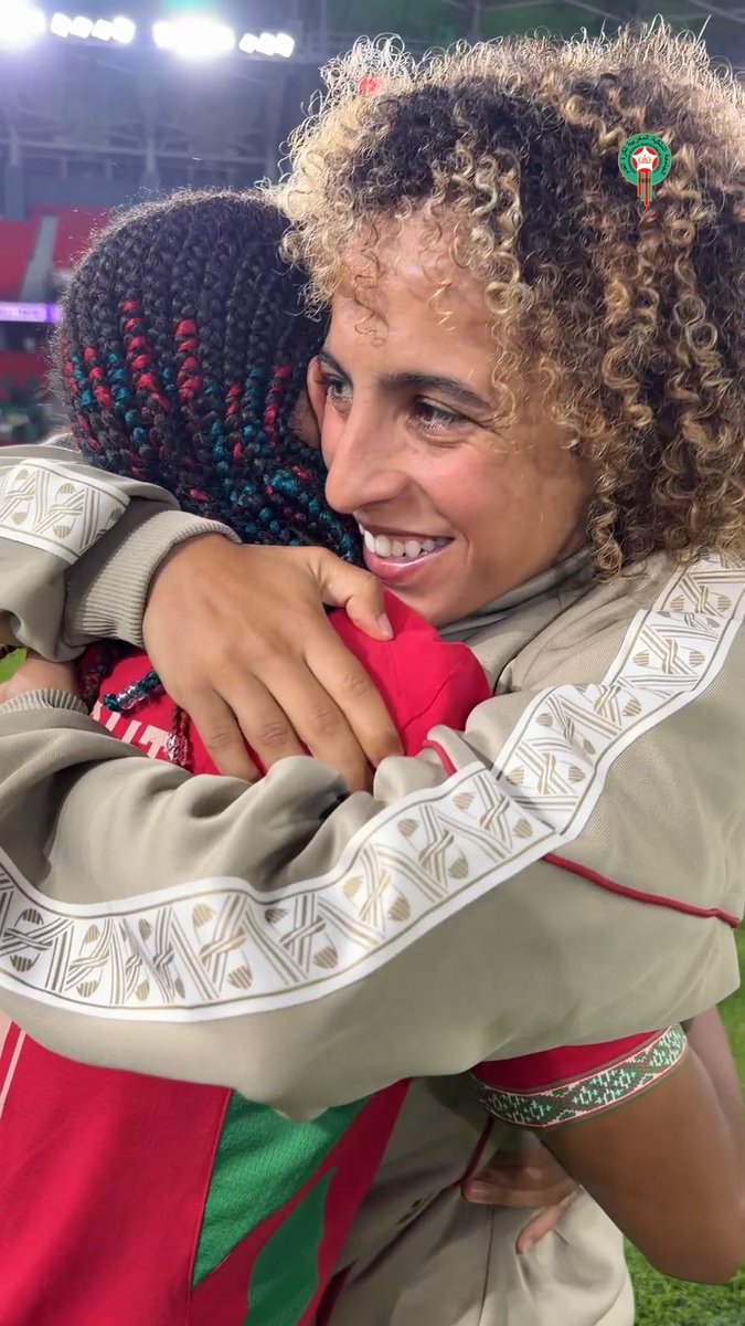 لحظات ما بعد صافرة النهاية عقب فوز منتخبنا الوطني النسوي على منتخب كينيا Full-time moments after our Women’s National Team’s win against Kenya. #DimaMaghrib 🇲🇦
