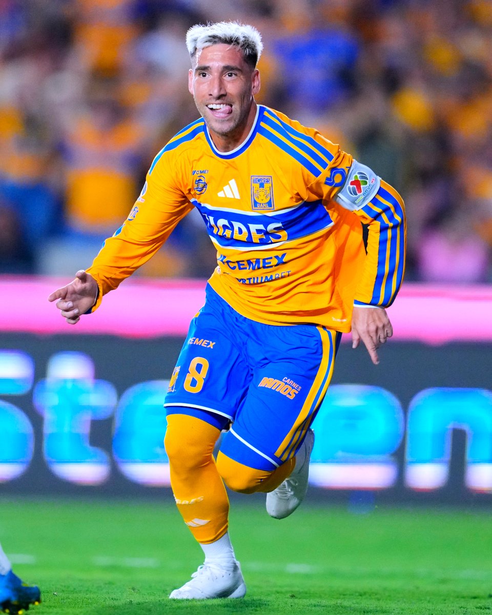 ✈️⚽️ Doble cabezazo dentro del área y nuestro Capitán para firmar su primero del torneo.