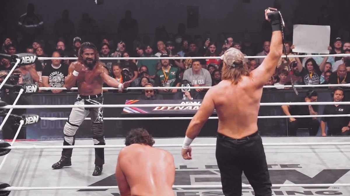 The Don Callis Family woes continue to plague AEW! #AEW National Champion dunkzilla - マーク・デイビス puts the title on the line against Andrade “El Idolo” The Real Latino Man!! Watch #AEWRedemption LIVE on HBO Max