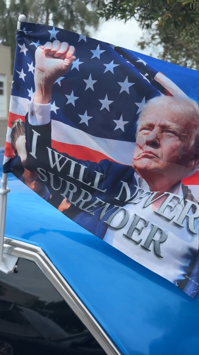BREAKING: A man was asked to remove his American flag and Trump flag from his car at M Special Brewing Company in California because it’s “political.” They even called the sheriff who threatened to cite him How is the American flag political?!