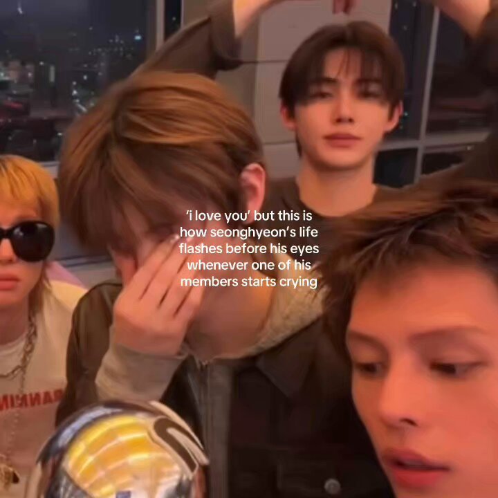 someone said seonghyeon is weak to his loved ones' tears... that's why his first instinct is always his eyes start wandering around to check if they're crying ;;