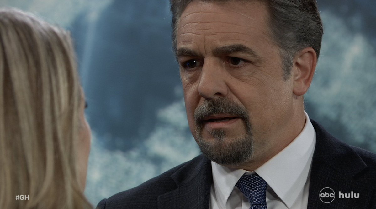 "You have to help me cover this up." #GH