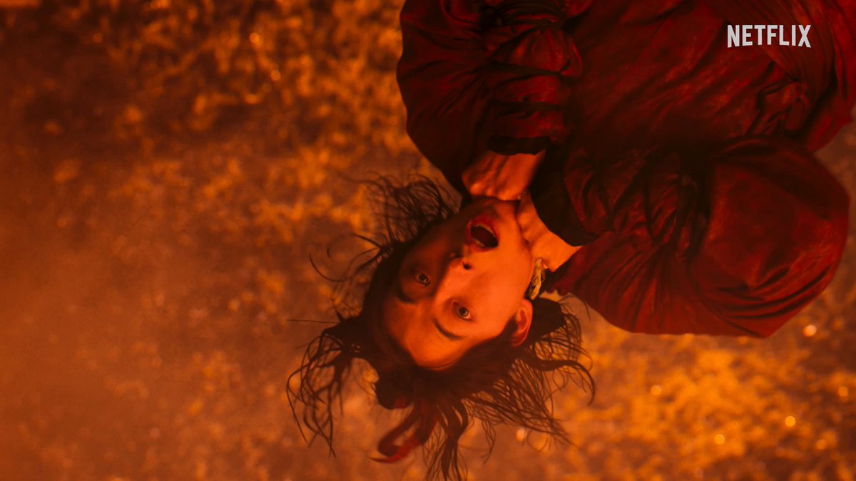 as soon as i saw this scene i knew i had to give gu-cheon his very own sped up gif #TheEastPalace #NamJoohyuk #남주혁 #RohYoonseo #노윤서