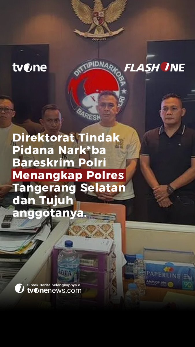 Direktorat Tindak Pidana Nark*ba Bareskrim Polri menangkap Kasat Nark*ba Polres Tangerang Selatan AKP Pardiman dan tujuh polisi terkait dugaan tindak pidana nark*ba #ForYourInformation #CariBeritaditvOne #Polri #TangerangSelatan #Viral #SD01 #IA22