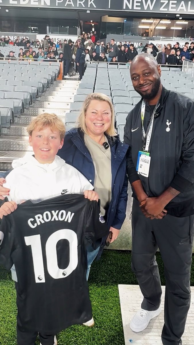 It was an honour to welcome the descendants of Bobby Buckle, the founder of Tottenham Hotspur Football Club in 1882, to open training in Auckland 🤍