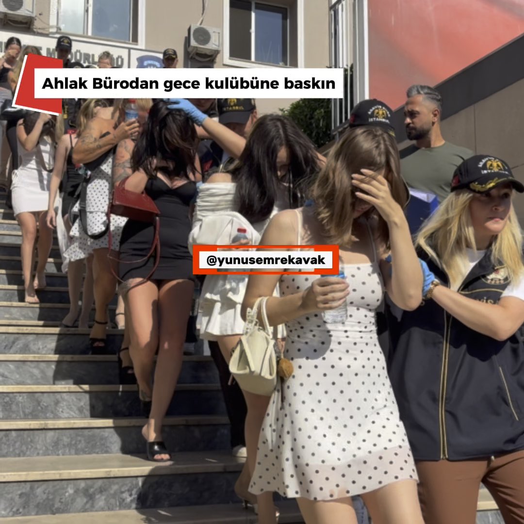 #sondakika Ahlak Bürodan gece kulübüne baskın. Kaçak çalışan 12 kadına işlem yapıldı. 🚨🚨 Asayiş Şube Müdürlüğü Ahlak Büro Amirliği ekipleri gece kulüplerine yönelik denetim gerçekleştirdi. 🚨🚨 Şişli’de bir mekana yapılan baskında kaçak olarak çalıştırıldığı belirlenen 12 kadın hakkında idari işlem yapıldı. ⬇️⬇️⬇️ #şişli #ahlakbüro #konsomatris #escort #fuhuş #gecekulübü