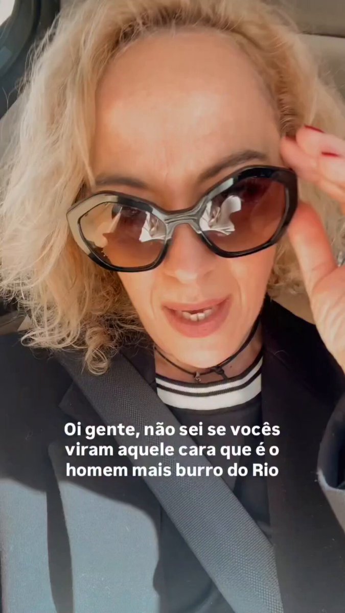 Olha que apareceu depois de um trato na fachada. 🤣🤣🤣🤣🤣🤣🤣🤣🤣🤣🤣🤣