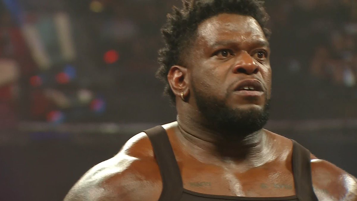 Solo Sikoa, LA Knight and Royce Keys stand TALL! 🤩 The Bloodline is on the back foot heading into #SummerSlam!
