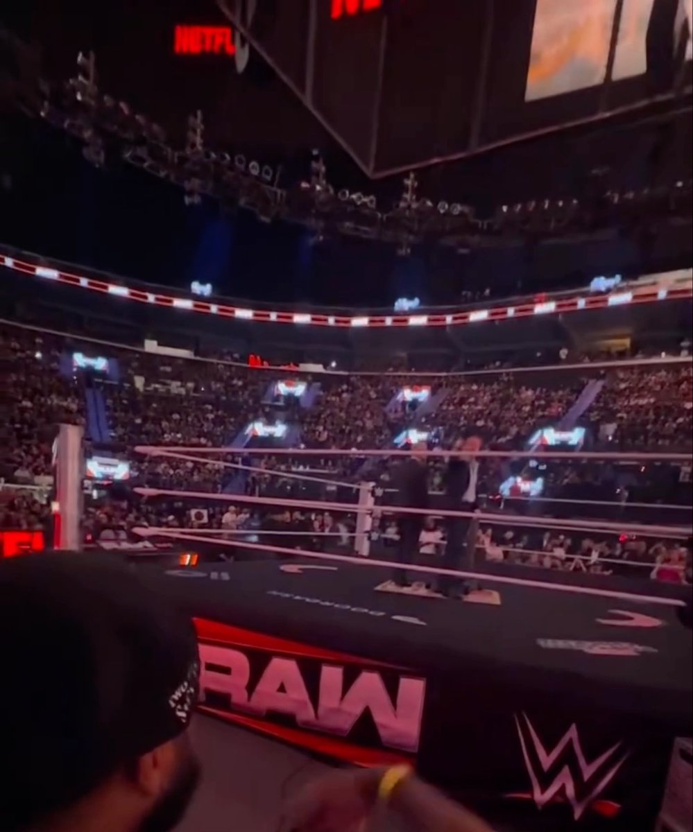 Triple H got his Happy Birthday chants during tonight’s RAW. #WWERAW