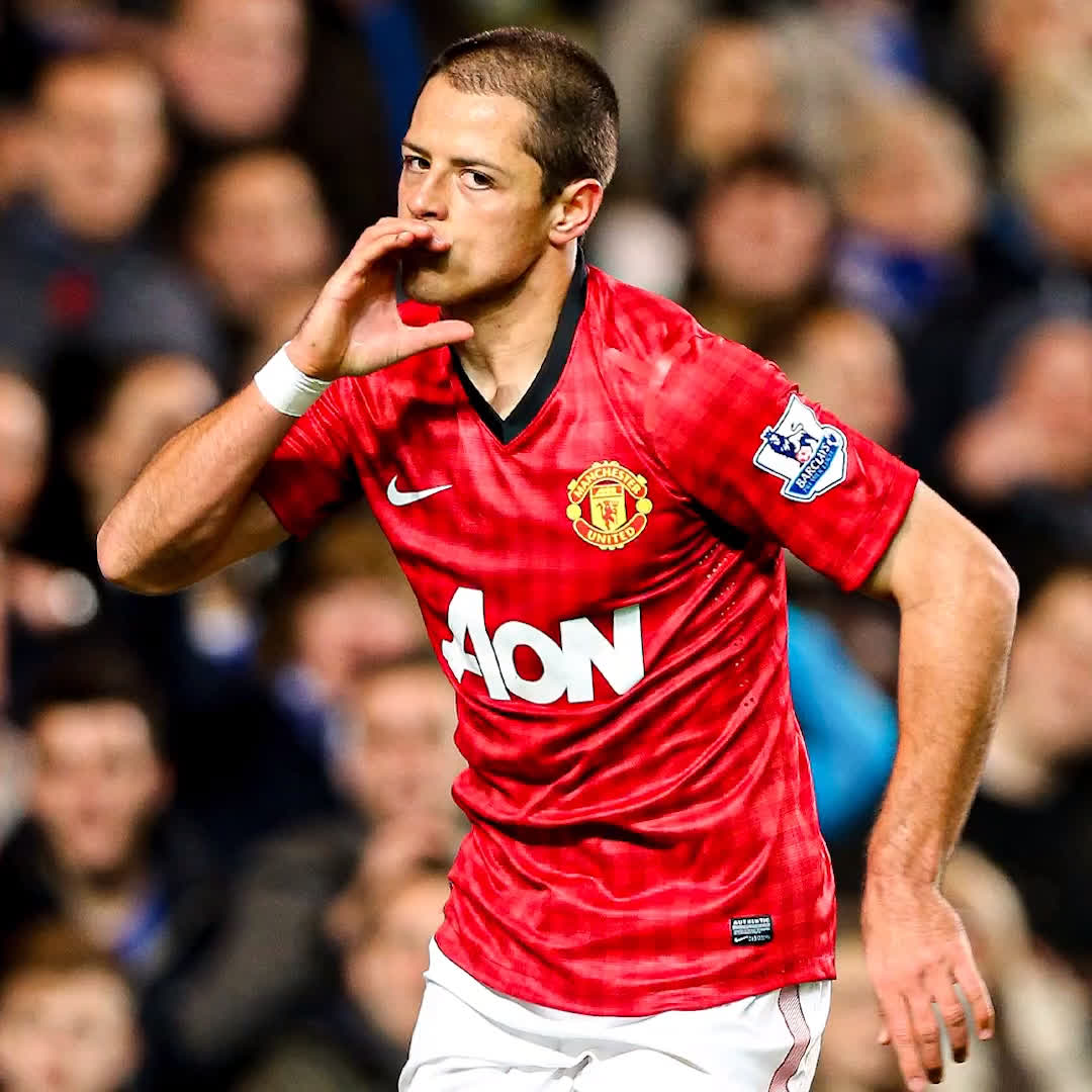 🎯 On Michael Carrick's birthday, let's take a look at the classic assist from one of 𝗧𝗛𝗘 great Premier League midfielders. Let's hope Kobbie Mainoo can learn from this guy.