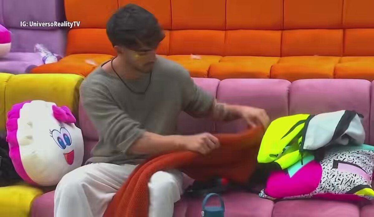 Fede cumplió la misión! Robo los audífonos anti ronquidos y ATRÁS de el estaba Cynthia y Ernesto y no lo vieron. PRESIENTO QUE VIENE CAOS 😭🤣 #LaCasaDeLosFamososMx