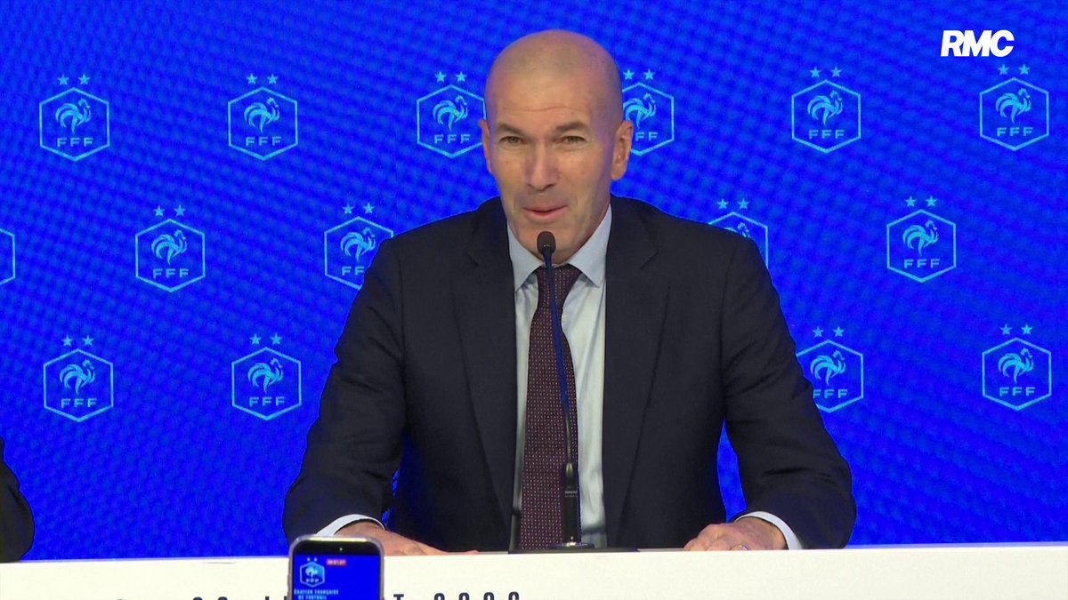 🗣️ Zinédine Zidane, sélectionneur des Bleus : "C'est un rêve. J'ai eu des propositions pendant ces 4/5 ans pour reprendre un club et je les ai refusées pour l'équipe de France. C'est la seule chose que je voulais faire. Je vais tout donner pour que cette équipe continue à gagner"