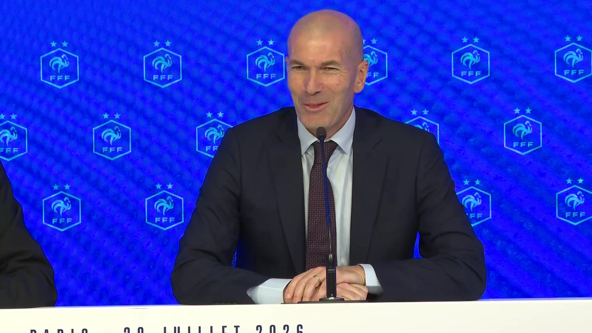 💬 Zinédine Zidane, nouveau sélectionneur des Bleus, sur son style de jeu : « Ce qui m'anime, c'est le jeu »
