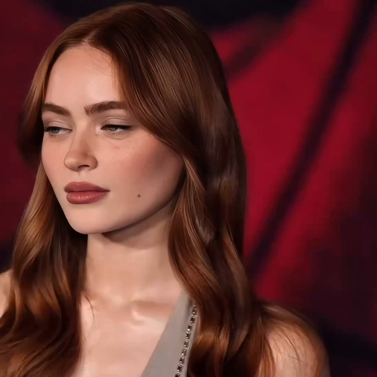 sadie sink at the premiere of spider man