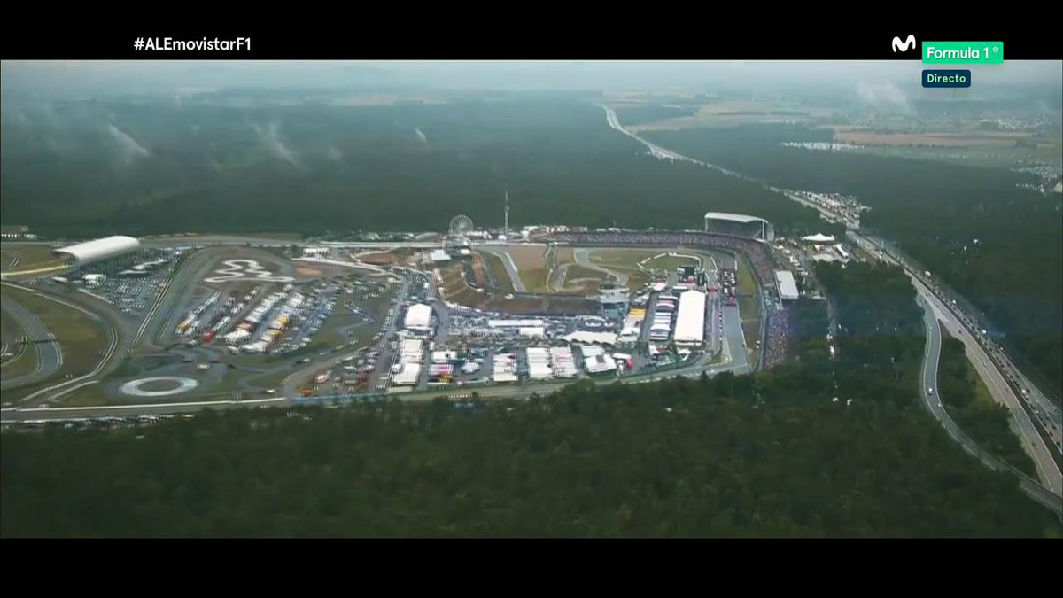 Hoy hace 7 aรฑos del Gran Premio de Alemania ๐ฉ๐ช Formula 1 de 2019. ๐คฏ ยกUna de las carreras mรกs locas de los รบltimos aรฑos! ๐ฃ๏ธ Asรญ contaron los mejores momentos Antonio Lobato, Toni Cuquerella y Pedro de la Rosa ๐ ๐บ Reuniรณ a 226.000 espect. y un 2.1% de share. ๐๐ฝ๐ฅ