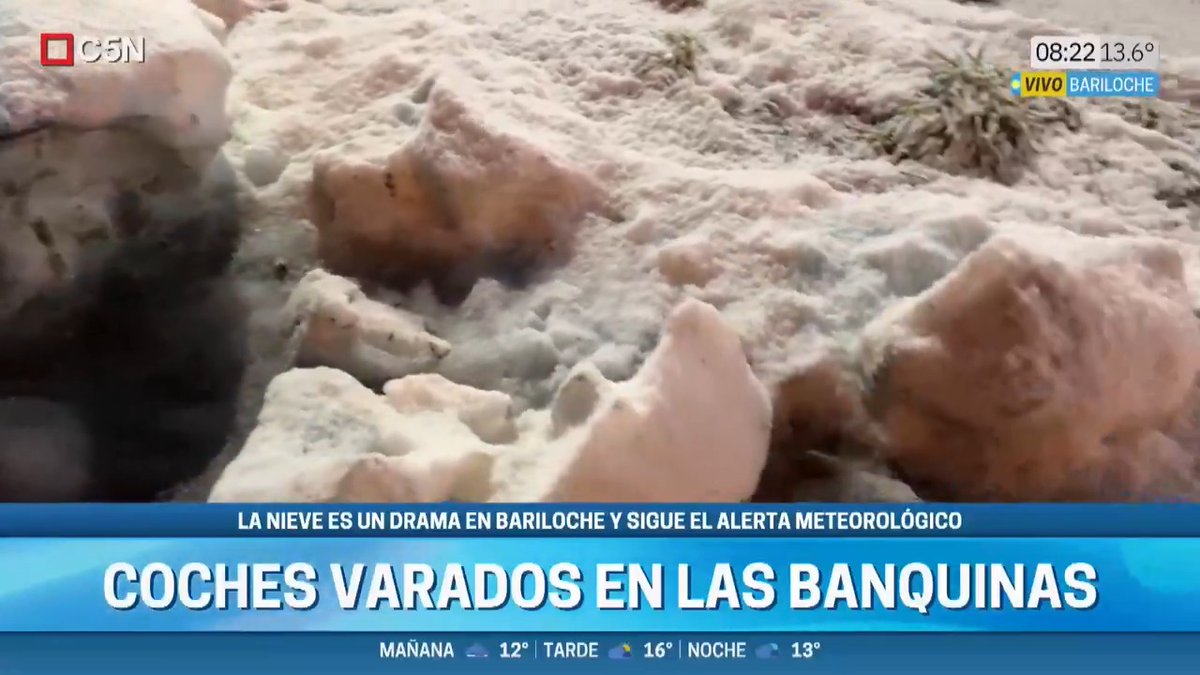 La nieve es un drama en Bariloche y sigue el alerta meteorológico: calles cortadas y demoras en los vuelos 📲 #C5N en vivo: