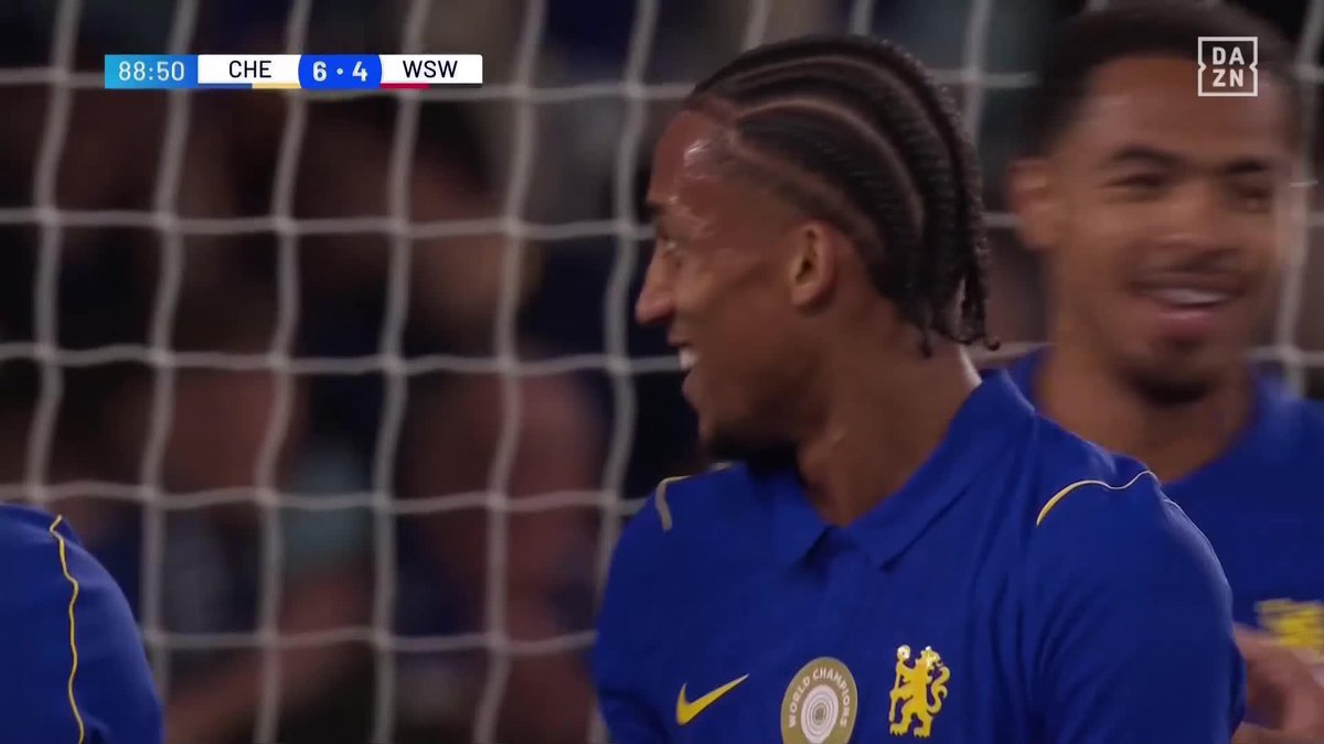 9分間でハットトリック⚽️⚽️⚽️ ジョアン・ペドロがCKのこぼれ球を押し込んだ! 63分からの出場で驚異の3G1A🫵 ⚽️国際親善試合 🆚チェルシー×ウェスタン・シドニー 📺#DAZN 配信中 #だったらDAZN