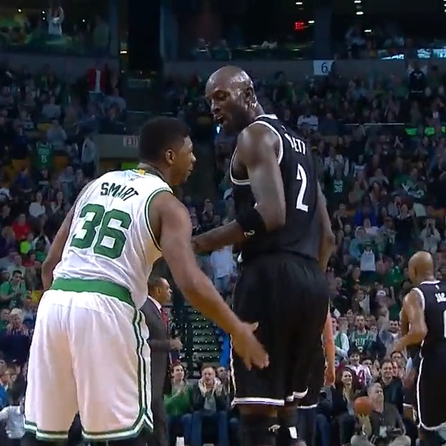 Throwback to Marcus Smart colliding with Kevin Garnett for the first time. Two of the greatest Celtics defenders ever All-time Celtics moment ☘️🔥