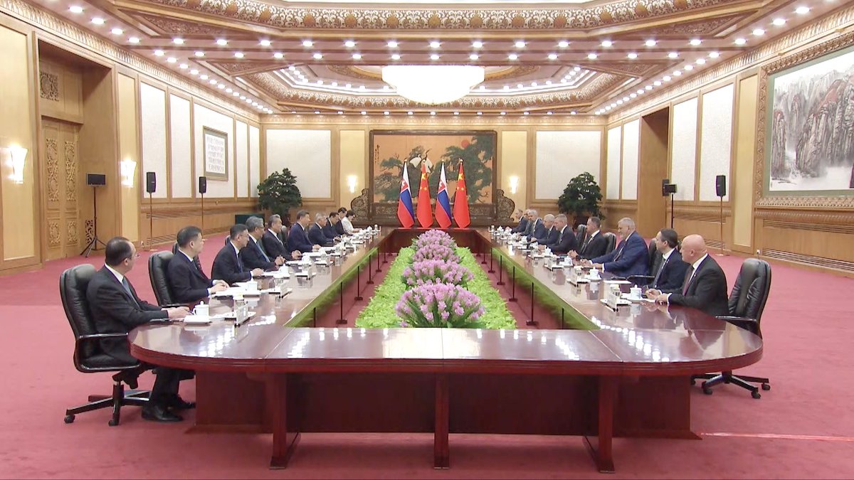Chinese President #XiJinping: China and Slovakia achieve fruitful results in cooperation