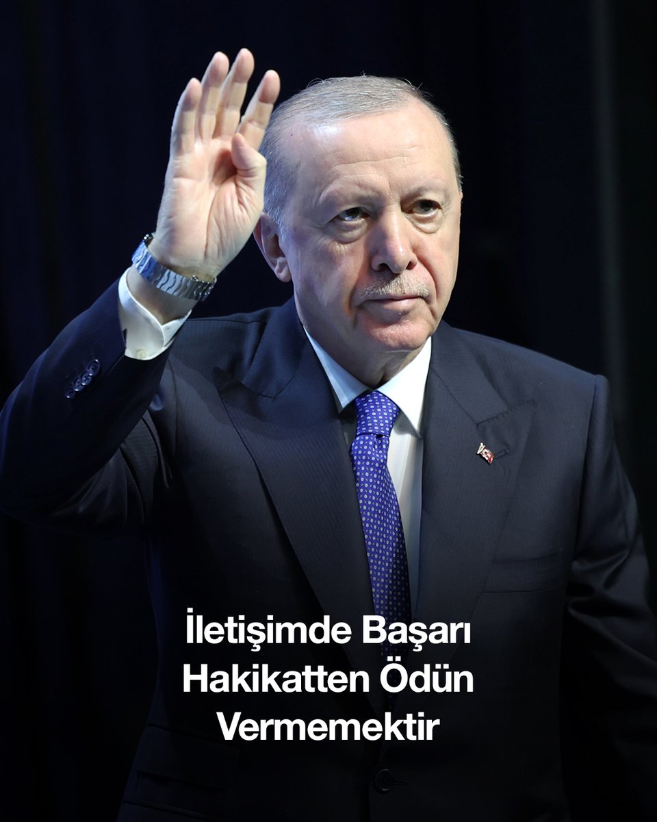 İletişimde başarıyı görünürlükle sınırlamak doğru değildir. Asıl başarı, görünür olurken insan onurundan, hakikatten ödün vermemektir. Mahremiyetin aşındığı çağımızda hakikati, mahremiyeti, toplumsal güveni koruyan bir dijital iletişim ekosistemi inşa etmek temel hedefimizdir.