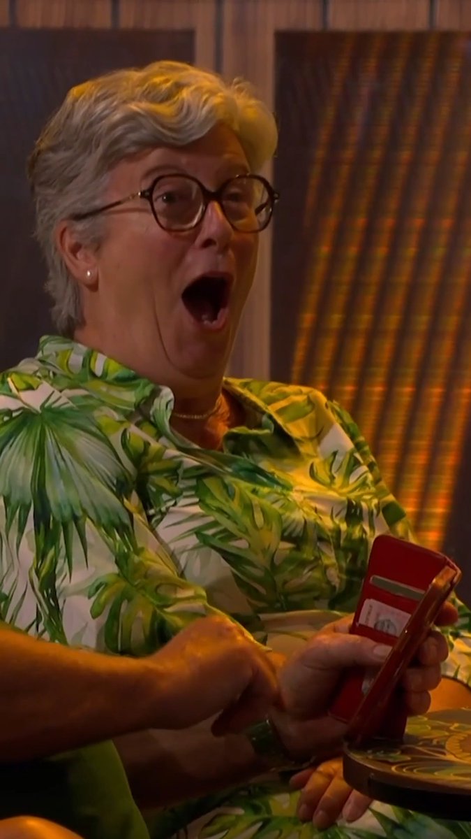 Rutger Castricum shockeert publiek van De Oranjezomer met stevige opmerkingen over 75-plussers 😅😅 #deoranjezomer