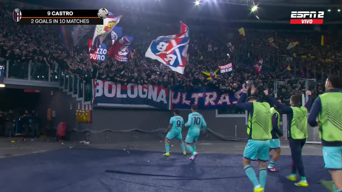 el último gol que mete este tipo en Europa con bologna por Dios !!!