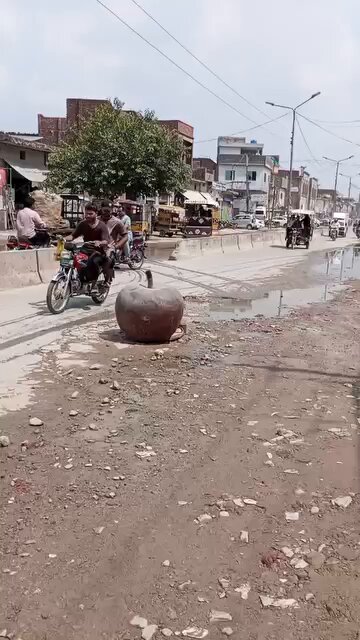 گوجرانوالہ نے ملک کا پہلا ایپل گٹر متعارف کروادیا😃
