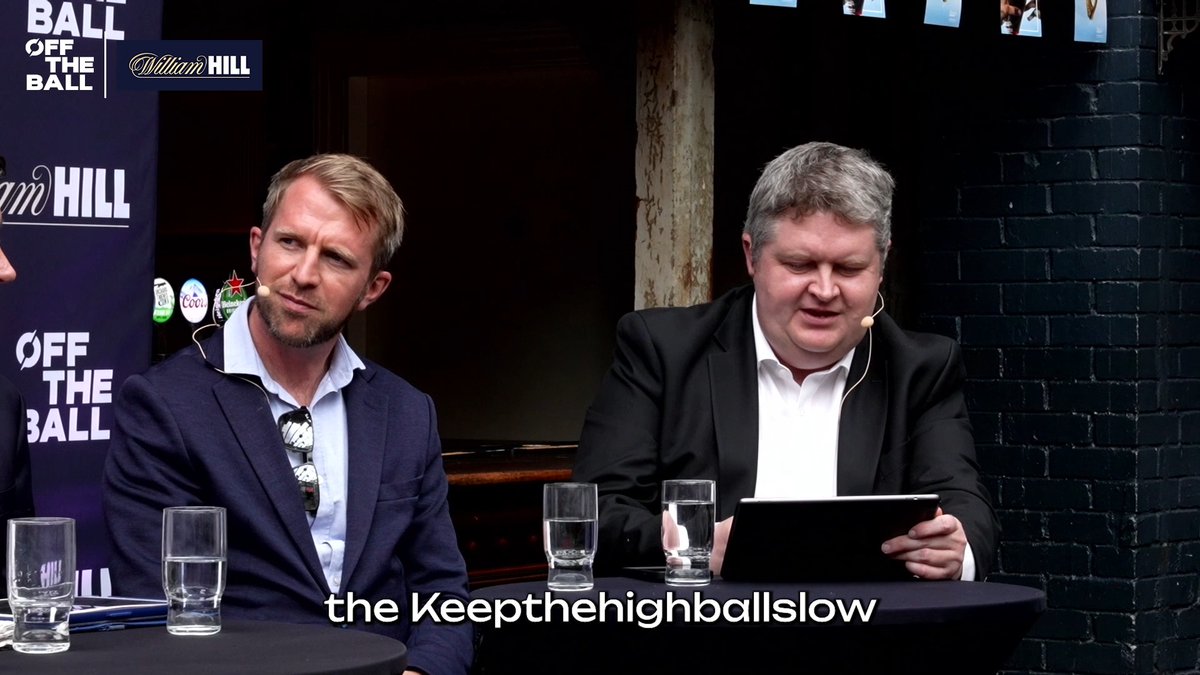 🗣️ 'When [my brother in law] was a young fella, he wouldn't have been the tallest, he used to play corner forward...' 🗣️ 'The manager used to say: Keep the high balls low into Mikey!' 😂 Galway hurling legend Joe Canning explains the meaning behind his horse racing syndicate's name, as Johnny Ward discusses the joys of horse ownership, looking back on the first horse he was ever involved in! | 🐎 The Racing Pod Live with William Hill Ireland. 18+ | Bet responsibly |