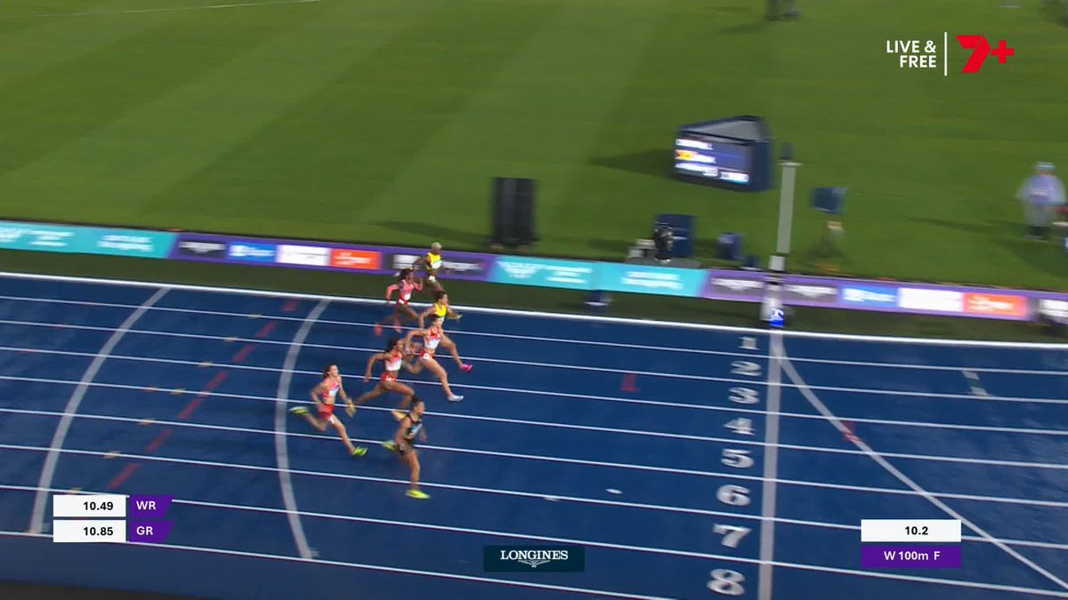 IT'S A 10.99 FOR TORRIE LEWIS 😤 The first Aussie to ever run under 11 seconds in the women's 100 and wins bronze in Glasgow!