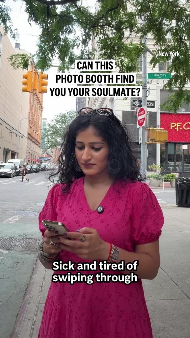 Could a photo booth help you find your soulmate? We checked out NYC's viral Missed Connections photo booth to see how it works — and whether singles think it's actually worth trying.