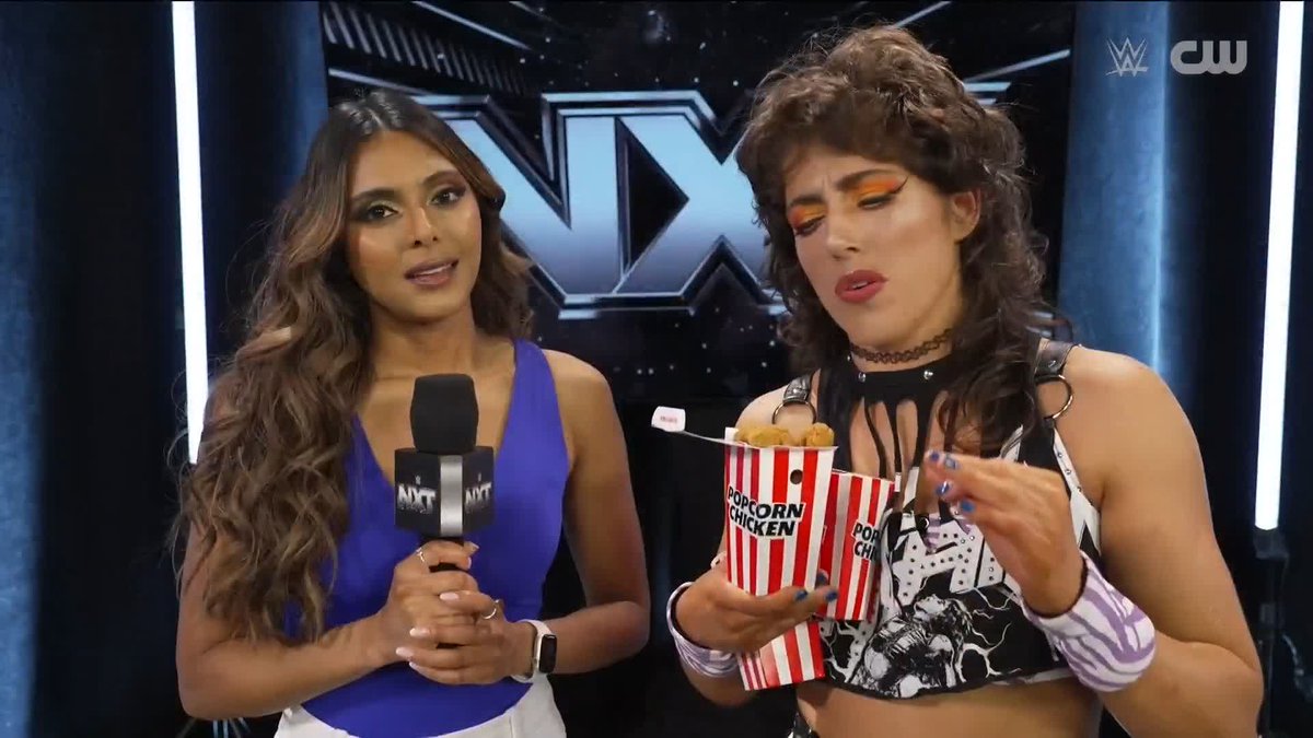 The Underground Match can wait. Right now, the Maiden of Metal has her sights set on @KFC's Popcorn Chicken. 🍗👀