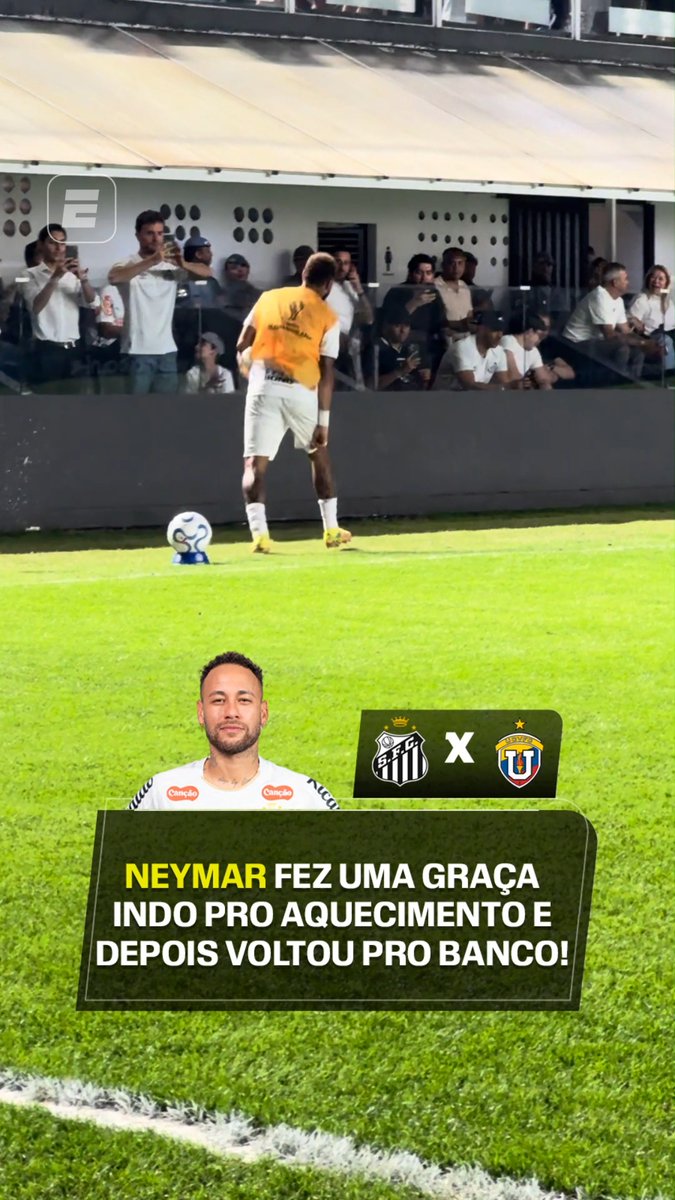 O NEY TÁ CHEIO DE GRAÇA!😂 O camisa 10 fez alguns exercícios de aquecimento na beira do gramado e, depois, voltou para o banco de reservas. Assista a Santos x Universidad Central, AGORA e AO VIVO, pela ESPN no Plano Premium do #DisneyPlus. #SulAmericanaNaESPN #Santos #Neymar