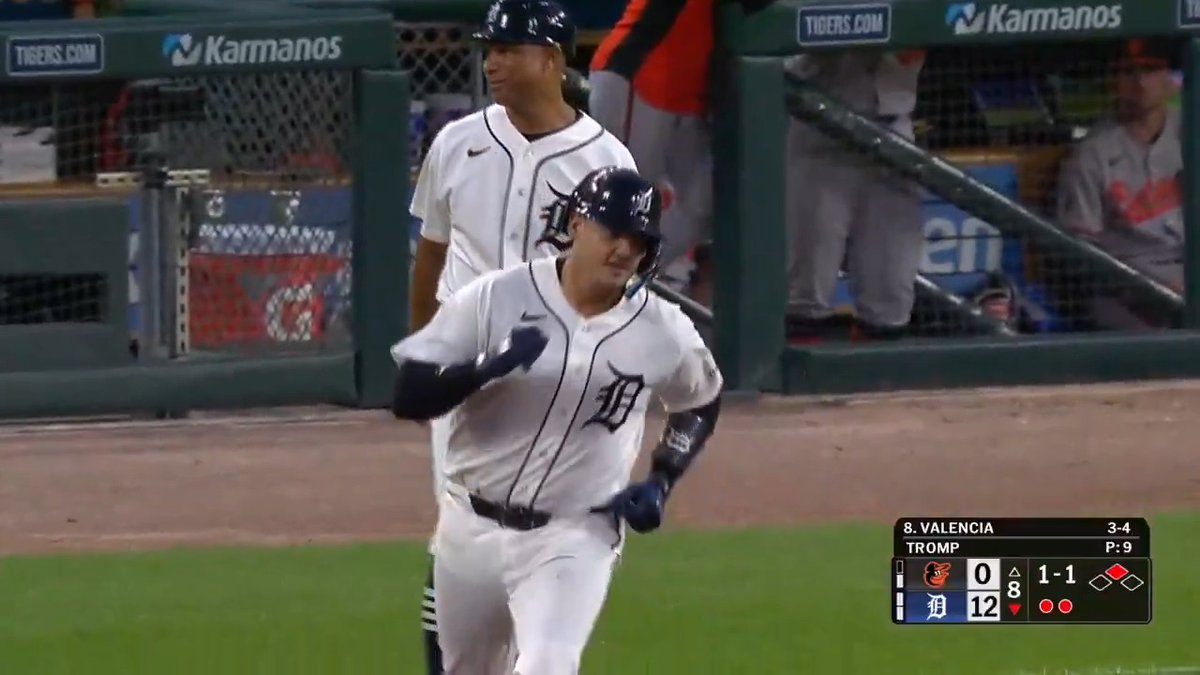 Con su 2do jonrón de la noche, Eduardo Valencia se convirtió en el primer jugador nacido en Venezuela con 4 HR en los primeros 7 juegos de su carrera en MLB.