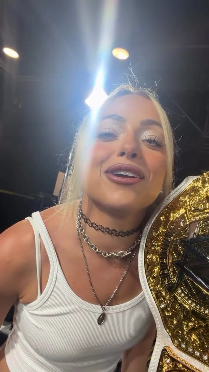 “100 days as champion and 0 days defended because i’m that iconic, you don’t have to defend sh*t” - Liv Morgan