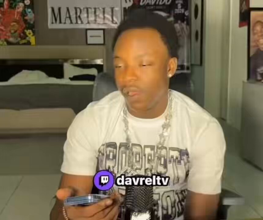 Davreal reveals one time he streamed with Phyna his friend noticed the room was smelling and it was Phyna’s BBL🙆‍♂️🤦
