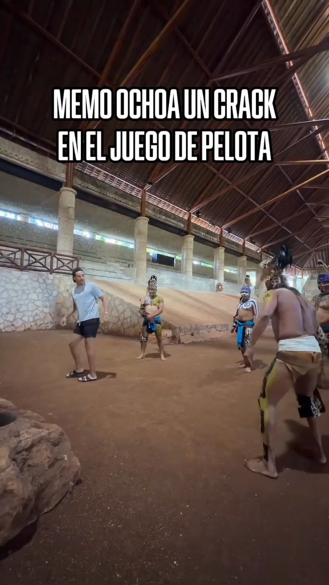 La nueva pasión de Memo Ochoa 😱 El arquero disfruta de su retiro con el Juego de Pelota 🔥 Vía: IG/yosoy8a