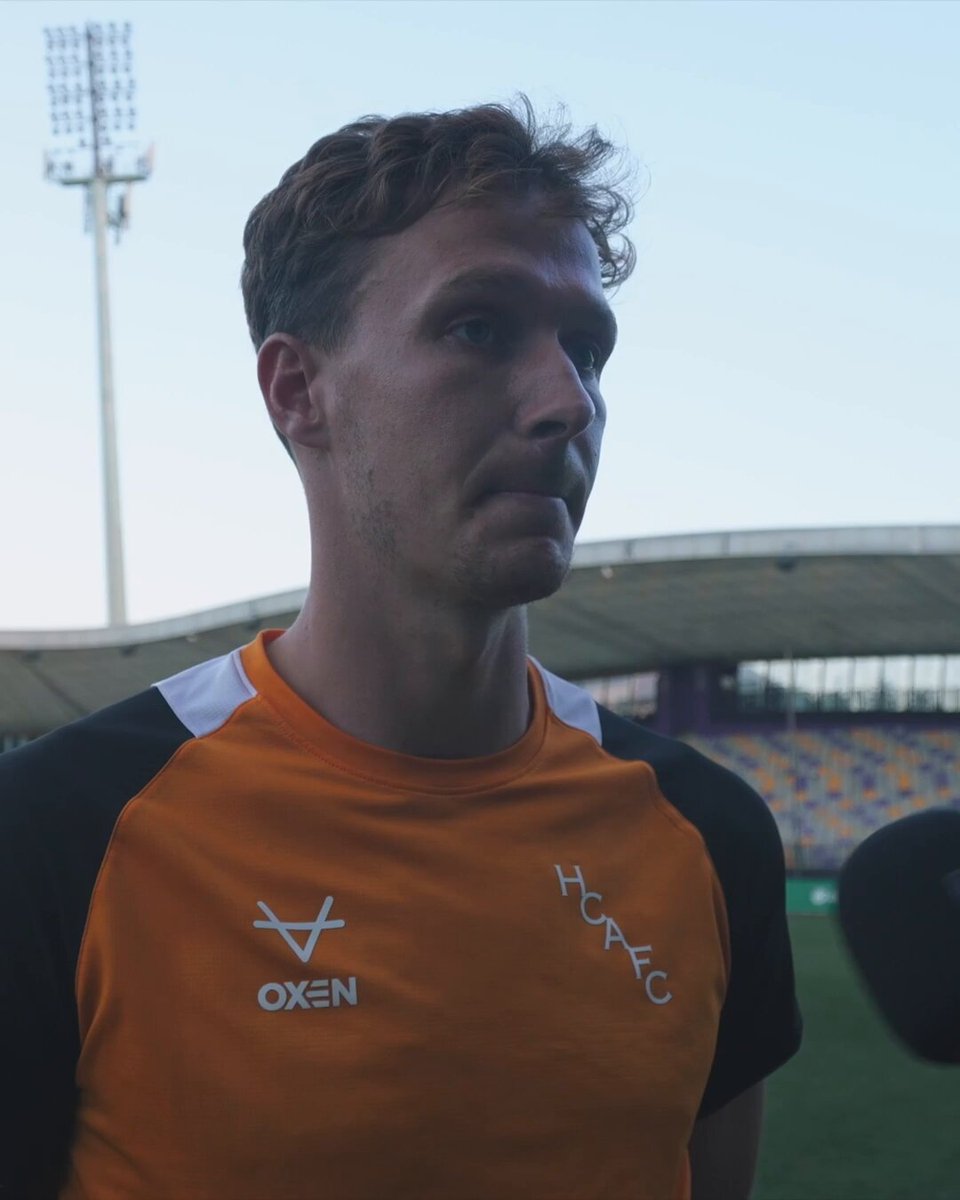 Dowell 🤝 Ömür Speaking to Kieran Dowell after our pre-season match against Rizespor! 🔗