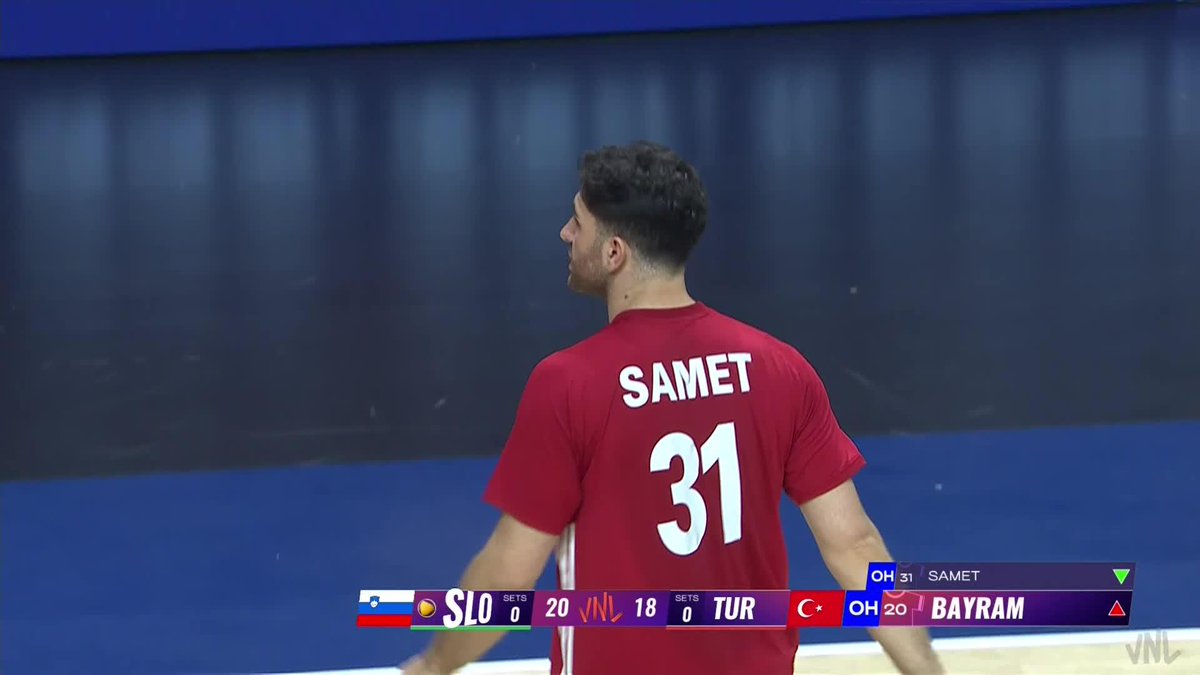 #VNL2026 Every setter dreams of this. ✨ One perfect decision. And your attacker staring at... absolutely NO BLOCK. Checkmate. ♟️🔥 📺 Watch LIVE on VBTV: 🏐 #BePartOfTheGame #Volleyball #VNLFinals