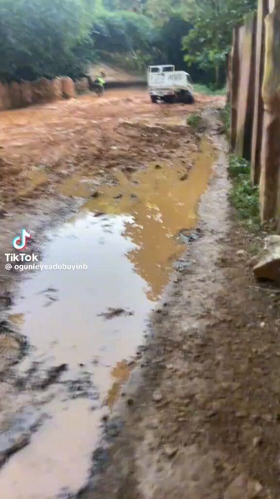 The Osun Osogbo Festival is just days away. A UNESCO World Heritage Site entrusted to the Osun State Government, this sacred grove draws investors, tourists, and devotees from across the world to pay homage to the River Goddess, Osun. It is heartbreaking that the first thing visitors see is the deplorable state of the road leading to the sacred grove. Meanwhile, the same government approved ₦700 million for the rehabilitation of a shrine in Ede because that is where the Governor Adeleke’s interest lies. Osogbo, wake up. Osun, wake up. Enough is enough. We cannot continue like this.