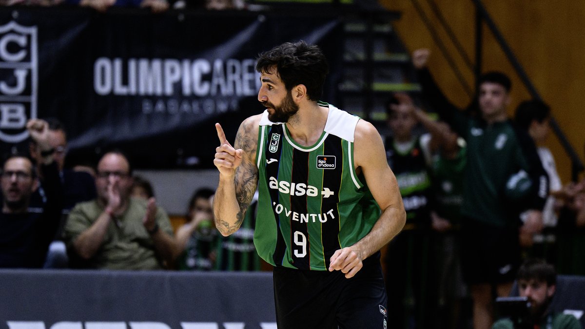 🤩 La visión de Ricky Rubio, el talento de Cameron Hunt, el descaro de Yannick Kraag y la calidad de Jabari Parker... ¡Todo el espectáculo verdinegro en las 𝙈𝙀𝙅𝙊𝙍𝙀𝙎 𝙅𝙐𝙂𝘼𝘿𝘼𝙎 𝘿𝙀 Asisa Joventut Club Joventut Badalona 𝘿𝙀 𝙇𝘼 𝙏𝙀𝙈𝙋𝙊𝙍𝘼𝘿𝘼! 💥 | #LigaEndesa