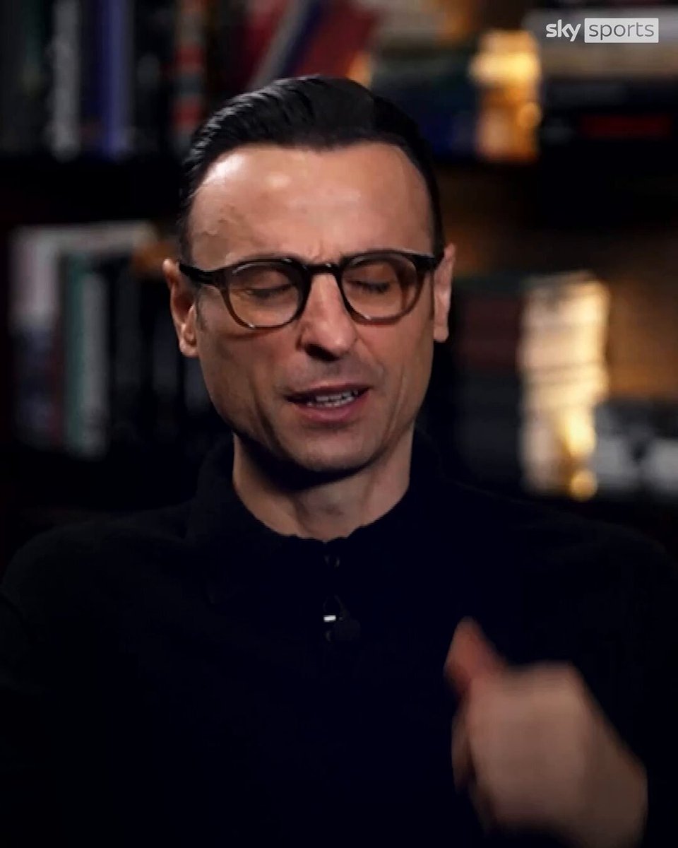A look inside Dimitar Berbatov’s dramatic deadline day move to Manchester United ✍️