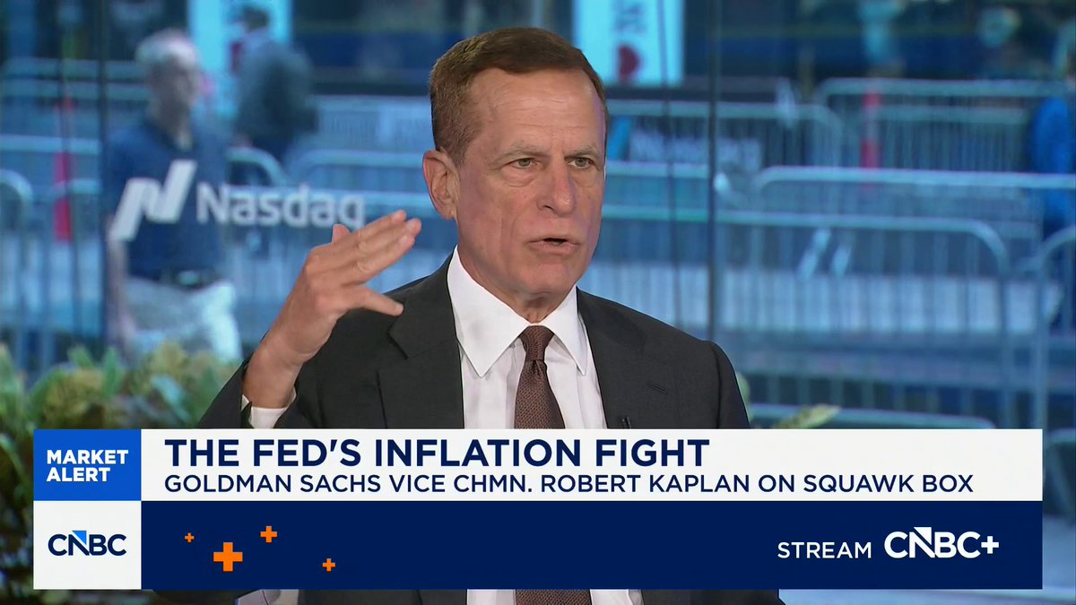 "I think the ball's in his hands," says Fmr. Dallas Fed Pres. Robert Kaplan of Kevin Warsh ahead of the central bank's rate decision. "The committee's not going to push him to raise rates."